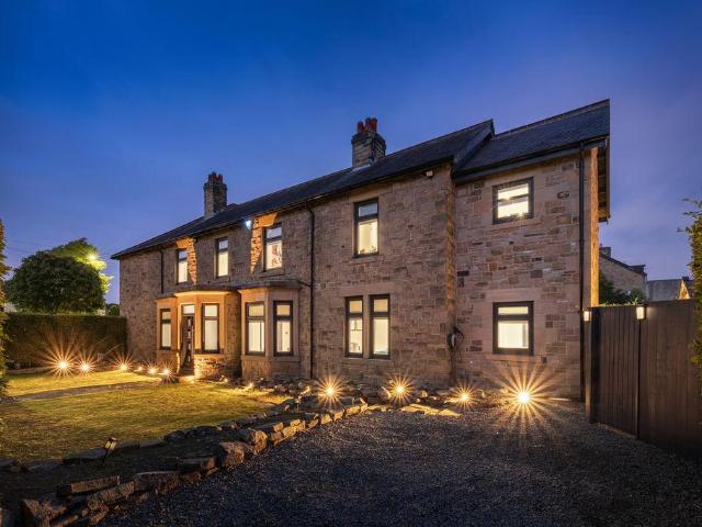 4 bedroom semi detached house for sale
