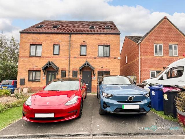 4 bedroom semi detached house for sale