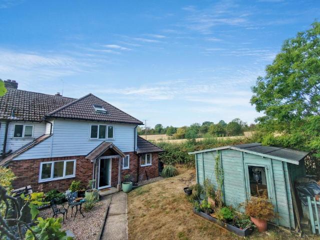 4 bedroom semi detached house for sale