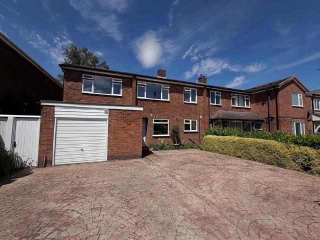 4 bedroom semi detached house for sale