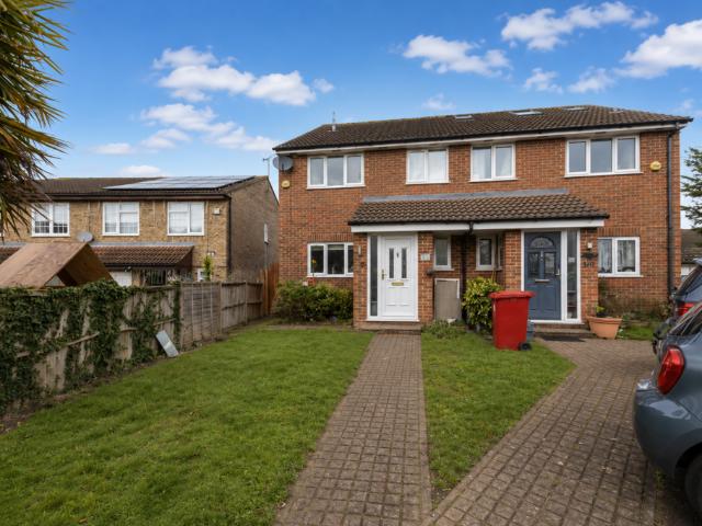 4 bedroom semi detached house for sale