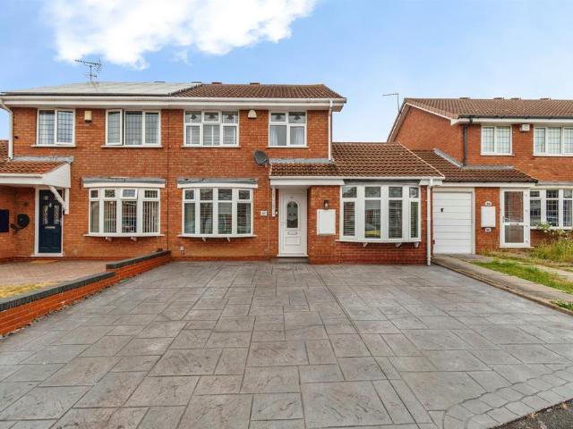 4 bedroom semi detached house for sale