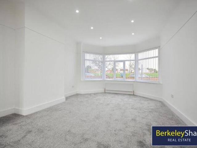 4 bedroom semi detached house for sale in Wellfield Avenue, Kirkby, L32