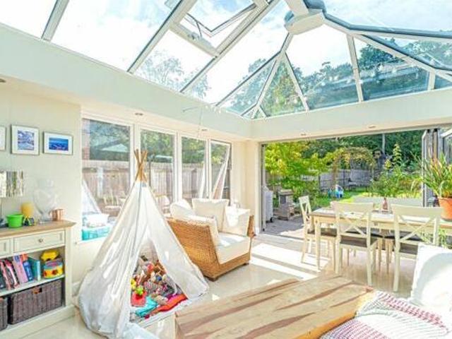 4 Bedroom Semi detached House For Sale In Ascot, Berkshire