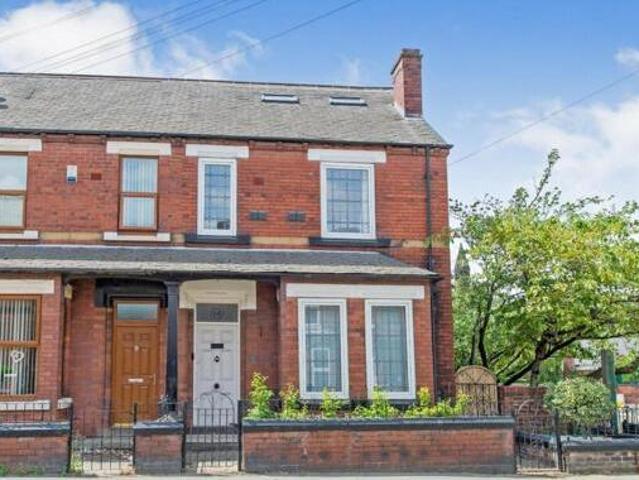 4 Bedroom Semi detached House For Sale In Castleford, West Yorkshire