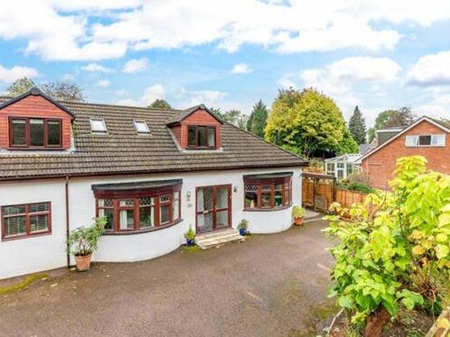4 Bedroom Semi detached House For Sale In Cheltenham, Gloucestershire
