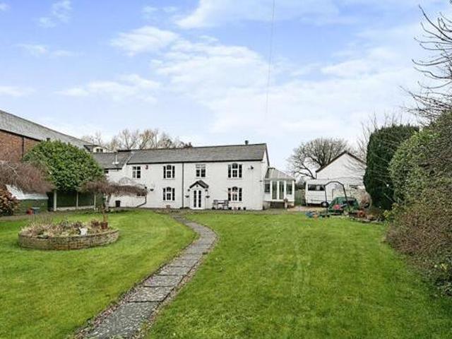 4 Bedroom Semi detached House For Sale In Denbigh
