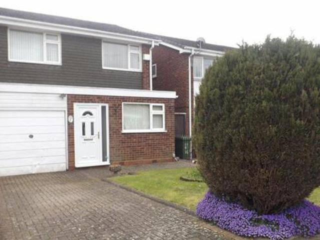 4 Bedroom Semi detached House For Sale In Kingshurst, Birmingham