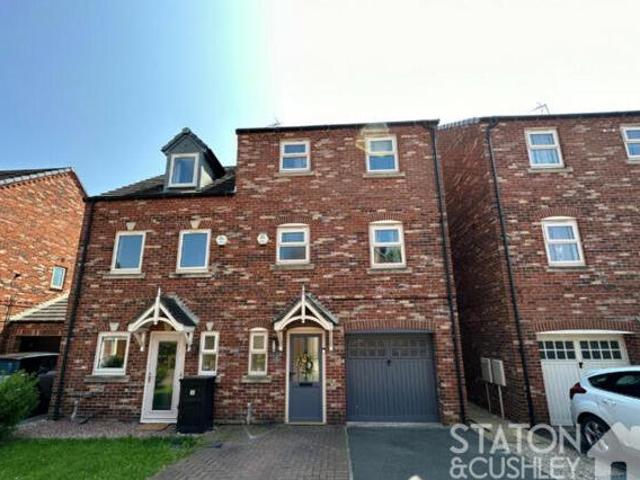 4 Bedroom Semi detached House For Sale In Mansfield