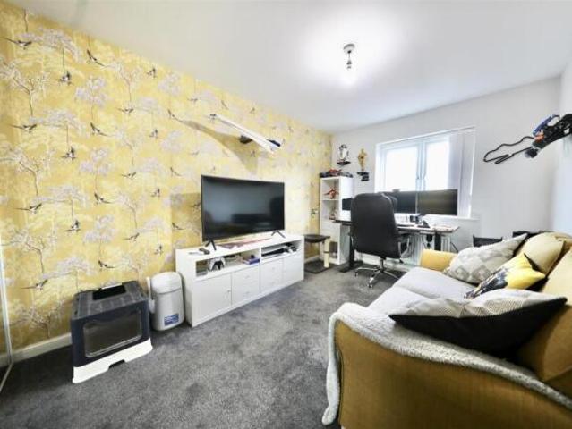 4 bedroom semi detached house for sale in Parkland Crescent, Kingswood, Hull, HU7