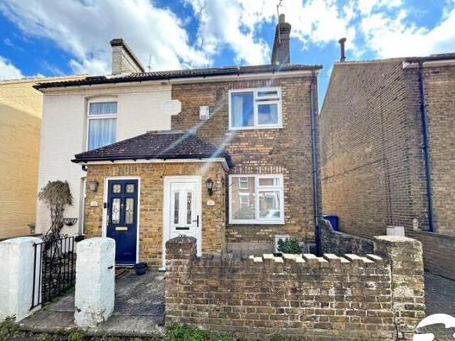 4 Bedroom Semi detached House For Sale In Sittingbourne