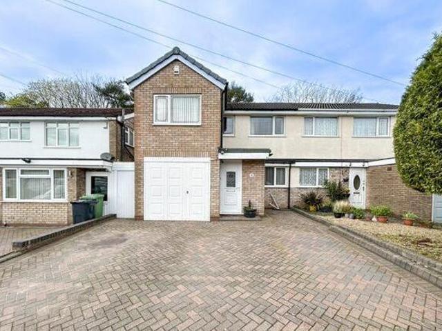 4 Bedroom Semi detached House For Sale In Streetly
