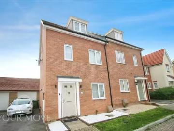 4 bedroom semi detached house for rent in Clearwater Lane, Dar.