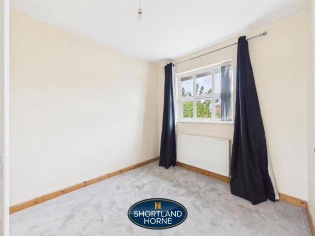4 bedroom semi detached house for rent in Lymore Croft, Walsgrave, Coventry, CV2