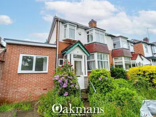 4 bedroom semi detached house for rent in Shenley Fields Road.