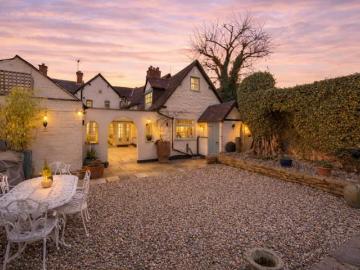 Broom Alcester, B50, Coventry and Warwickshire, West Midlands, Midlands