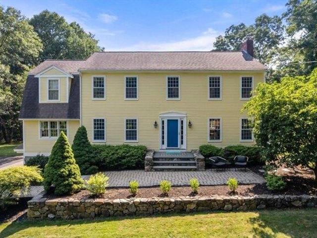 4 bedroom, Sherborn MA 01770 105515323