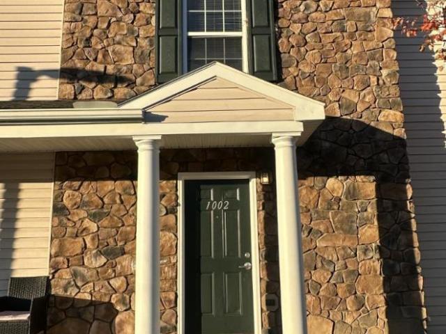 4 bedroom, Shippensburg PA 17257 106216808