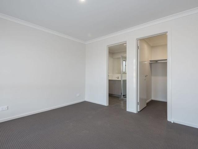 4 BEDROOM | SPACIOUS OPEN FLOOR PLAN | COVERED AL FRESCO
