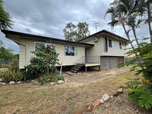 4 Bedroom Spacious Spilt Level House