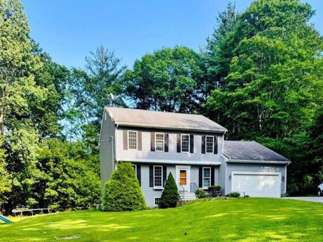 4 bedroom, Spencer MA 01562 105293004