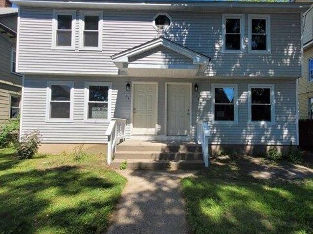 4 bedroom, Springfield MA 01104 105239893