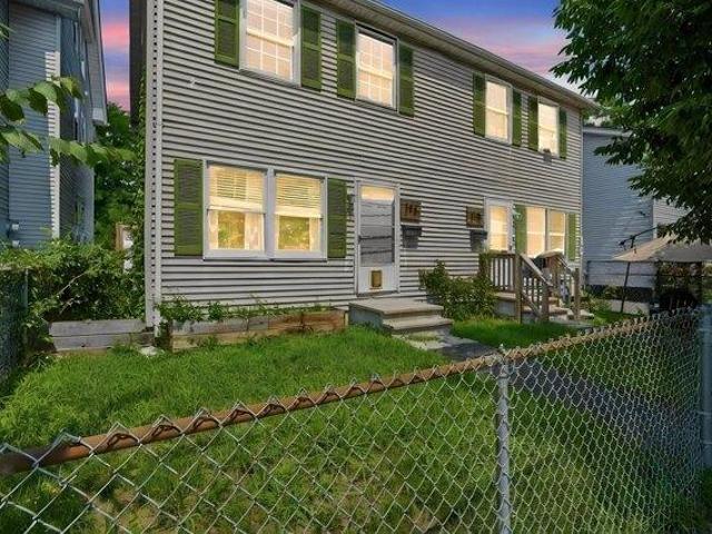 4 bedroom, Springfield MA 01109 105475398