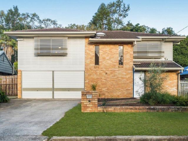 4 Bedroom + Study with Dual Living Potential