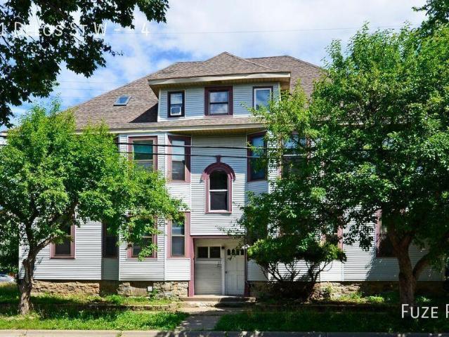 4 bedroom, St Paul MN 55107 103899234
