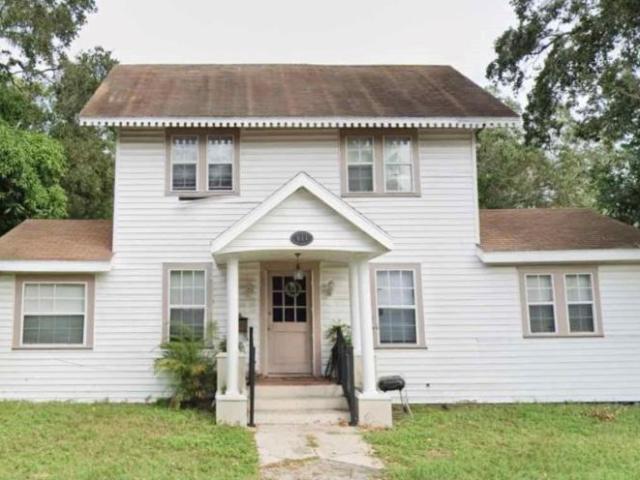 4 bedroom, St Petersburg FL 33705 106218109