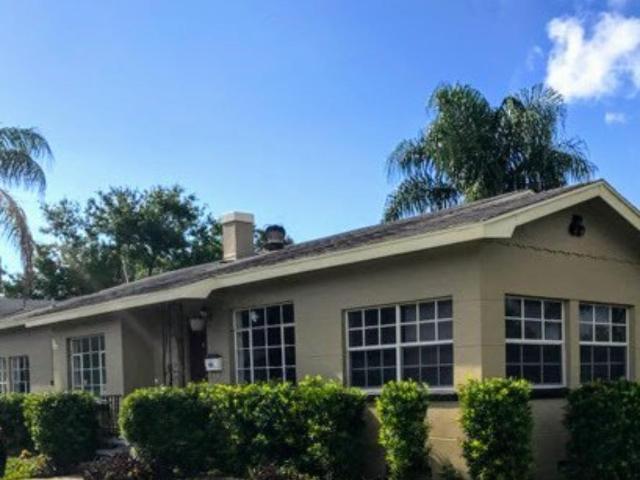 4 bedroom, St Petersburg FL 33705 LS104932424