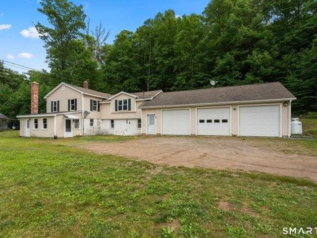 4 bedroom, Stafford CT 06076 105143314