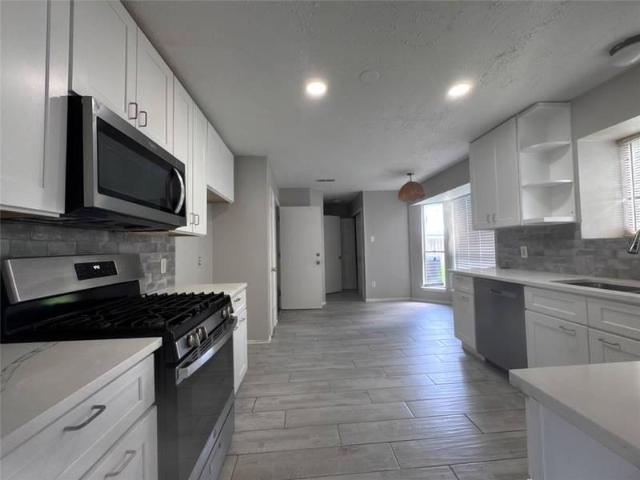 4 bedroom, Stafford TX 77477 102703248