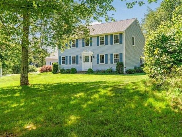 4 bedroom, Sterling MA 01564 104716811
