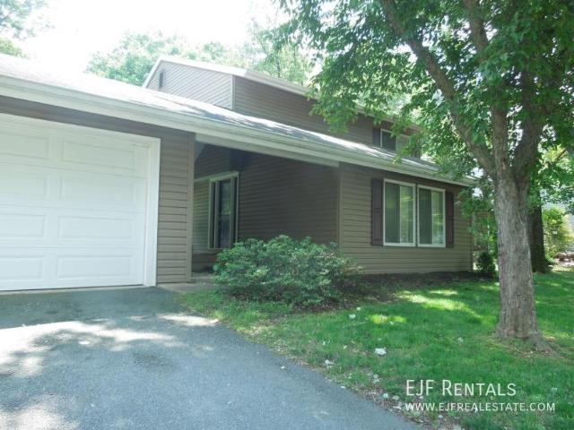 4 bedroom, Sterling VA 20164 105663309