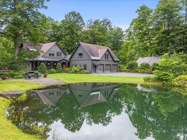 4 bedroom, Stowe VT 05672 104540005