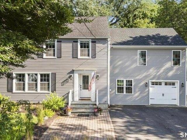 4 bedroom, Stratford CT 06614 105427871