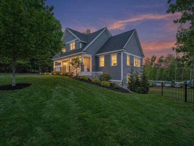 4 bedroom, Stratham NH 03885 104296828