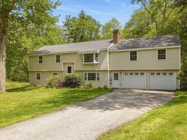 4 bedroom, Stratham NH 03885 103848684