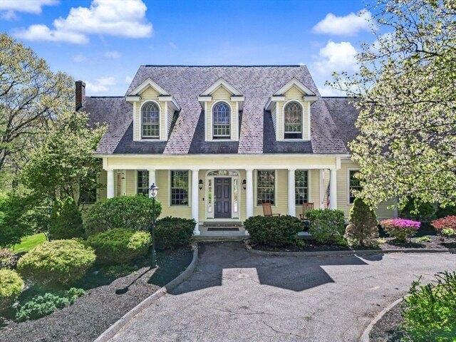 4 bedroom, Sutton MA 01590 104442790