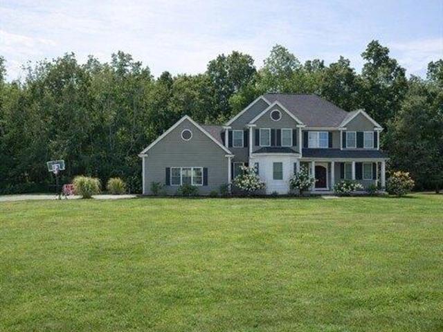 4 bedroom, Sutton MA 01590 104443834