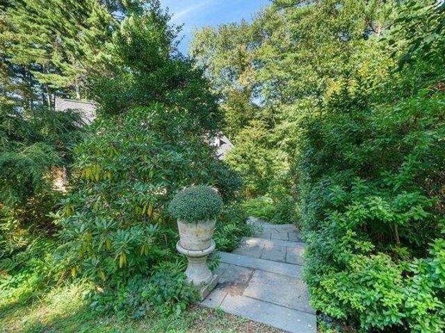 4 bedroom, Sudbury MA 01776 105610151