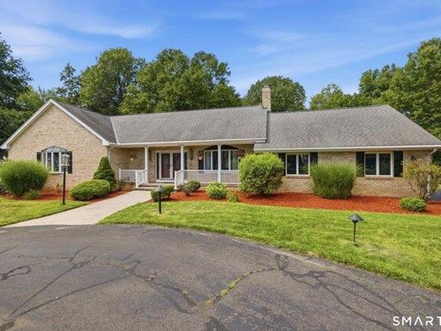4 bedroom, Suffield CT 06078 105316681