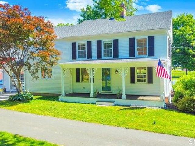 4 bedroom, Suffield CT 06093 104376175