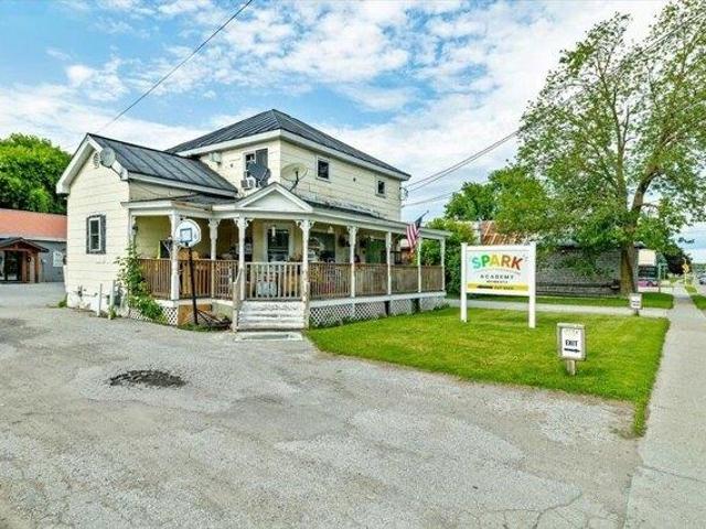 4 bedroom, Swanton VT 05488 105473702