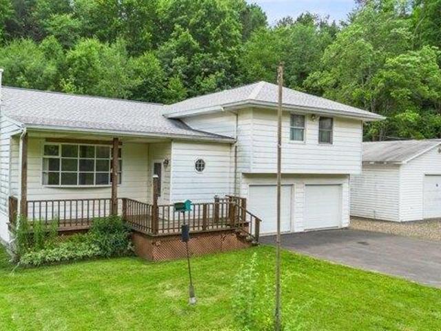 4 bedroom, Port Crane NY 13833 104899528