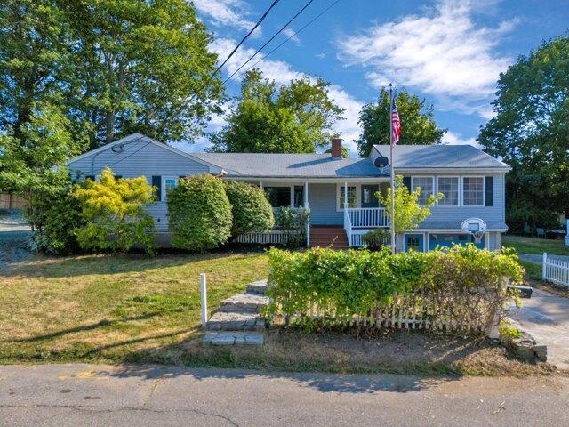4 bedroom, Portland ME 04103 105611030