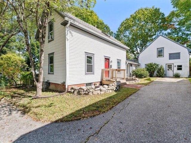4 bedroom, Portland ME 04103 105749197