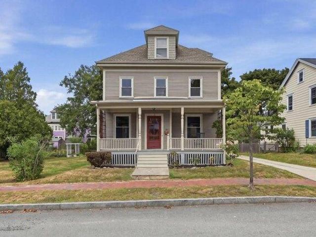 4 bedroom, Portland ME 04103 105749395