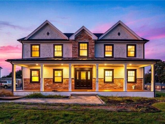 4 bedroom, Portsmouth RI 02871 105477116